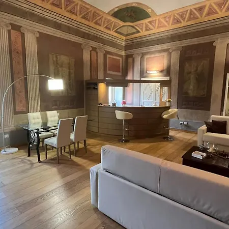 Regal Riggio