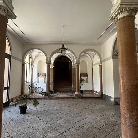 Regal Riggio